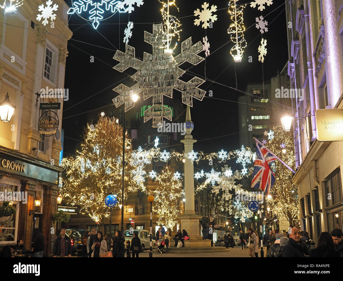 Seven Dials London High Resolution Stock Photography and Images Alamy