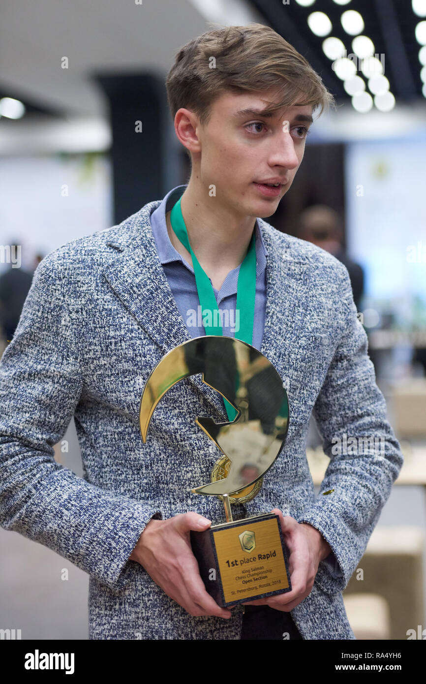 St. Petersburg, Russia - December 30, 2018: Grandmaster Daniil Dubov,  Russia holding the first place prize of World Rapid Chess Championship 2018  afte Stock Photo - Alamy