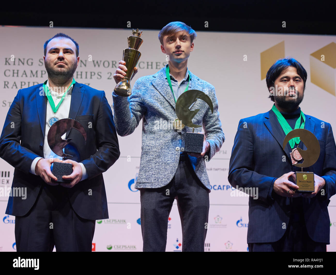 Grandmaster Daniil Dubov, Russia (right) competes in World Rapid Chess Championship 2018. Eventually he become the World Rapid Chess Champion Stock Photo - Alamy