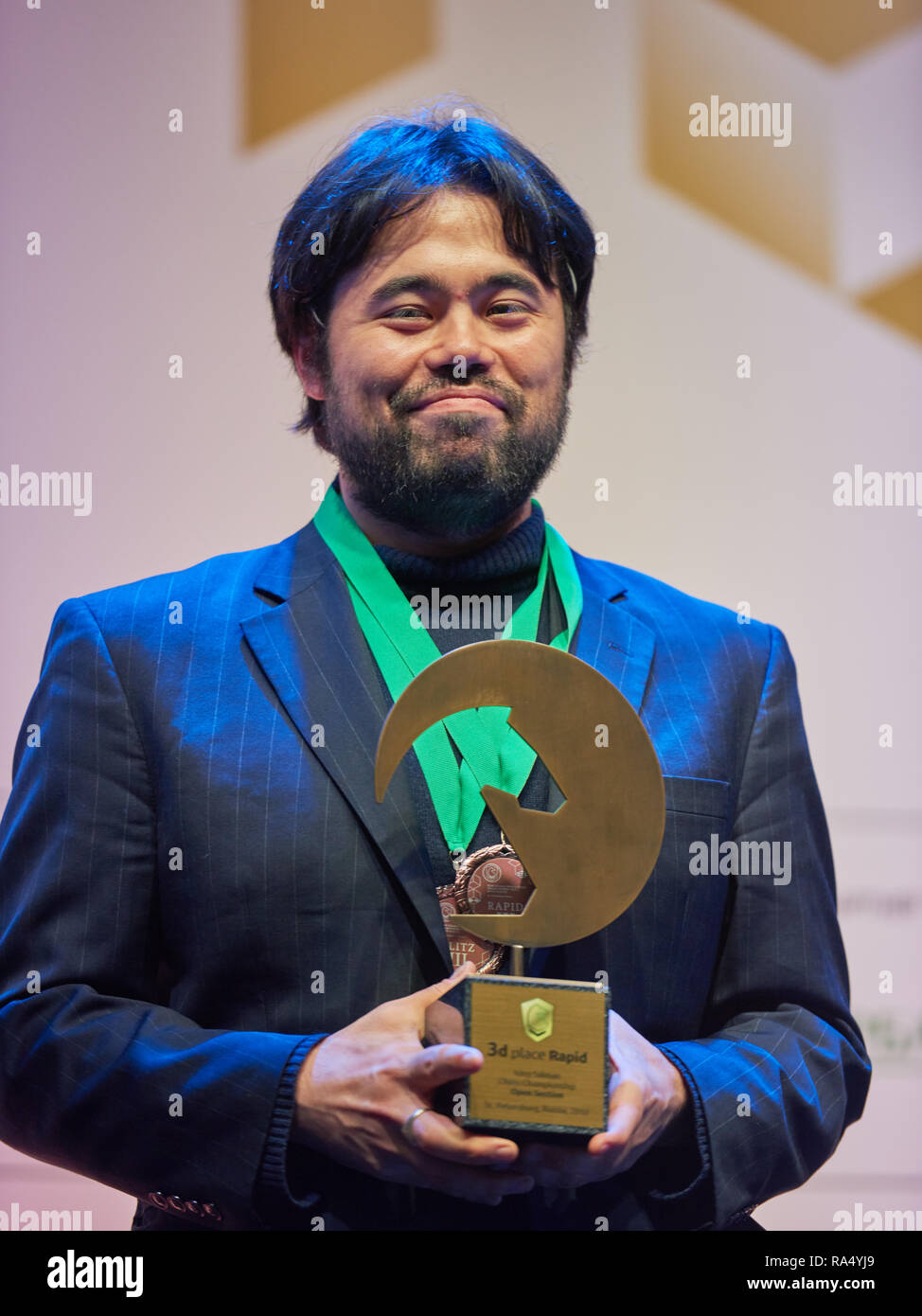 Award ceremony hi-res stock photography and images - Page 3 - Alamy