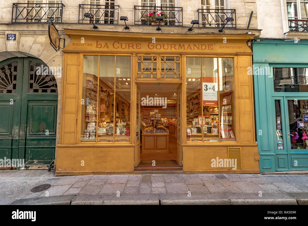 La Cure Gourmande a french cake and biscuit shop on Rue Saint-Louis en l'Île , Stock Photo