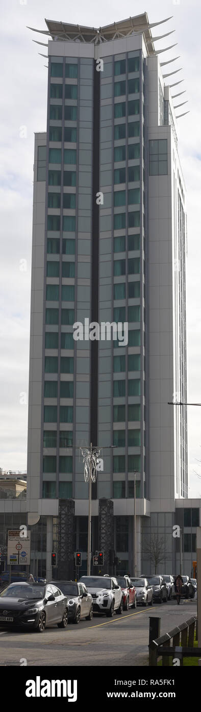 Radisson blu hotel cardiff hi-res stock photography and images - Alamy