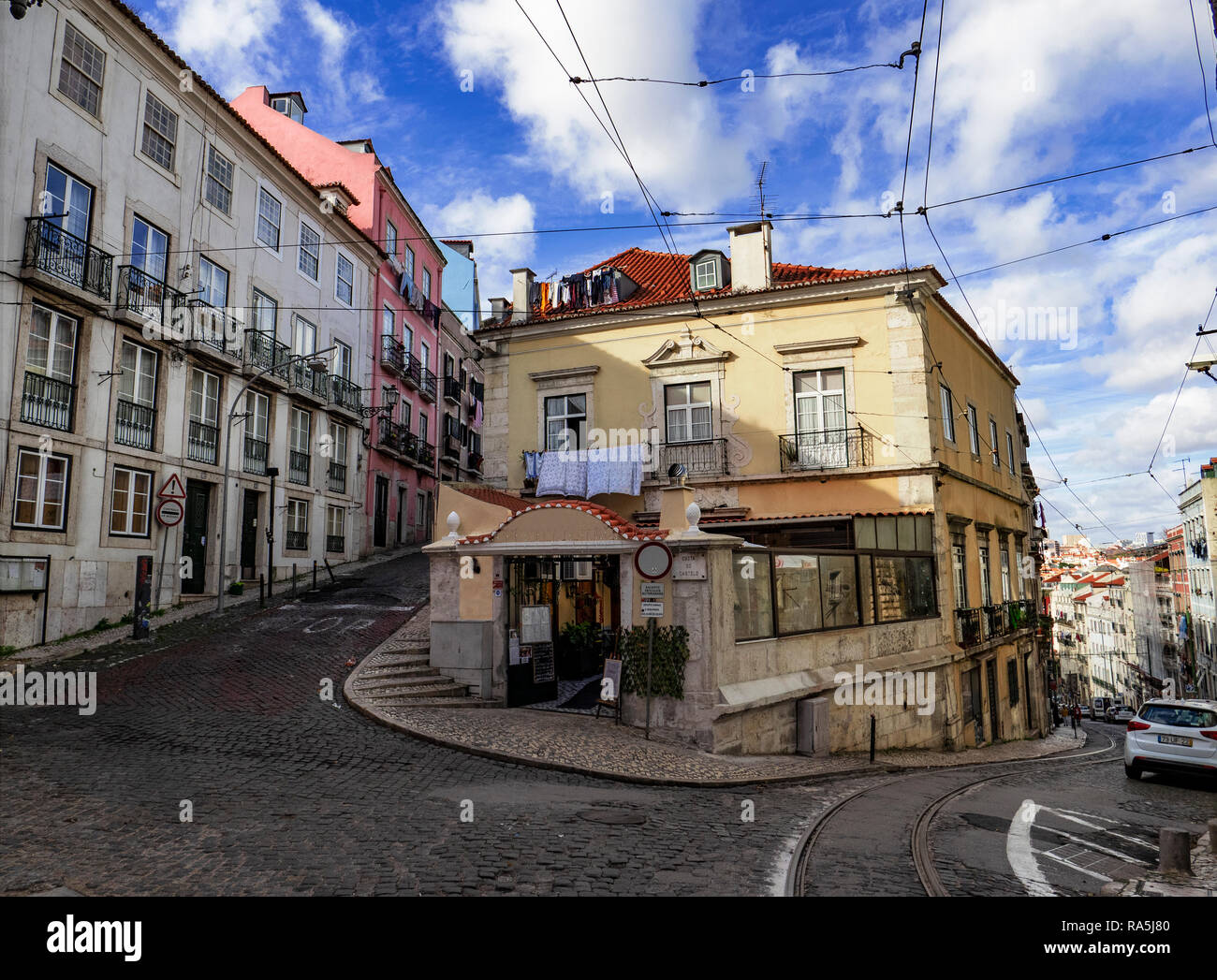 Narrow streets in lisbon portugal hi-res stock photography and images ...