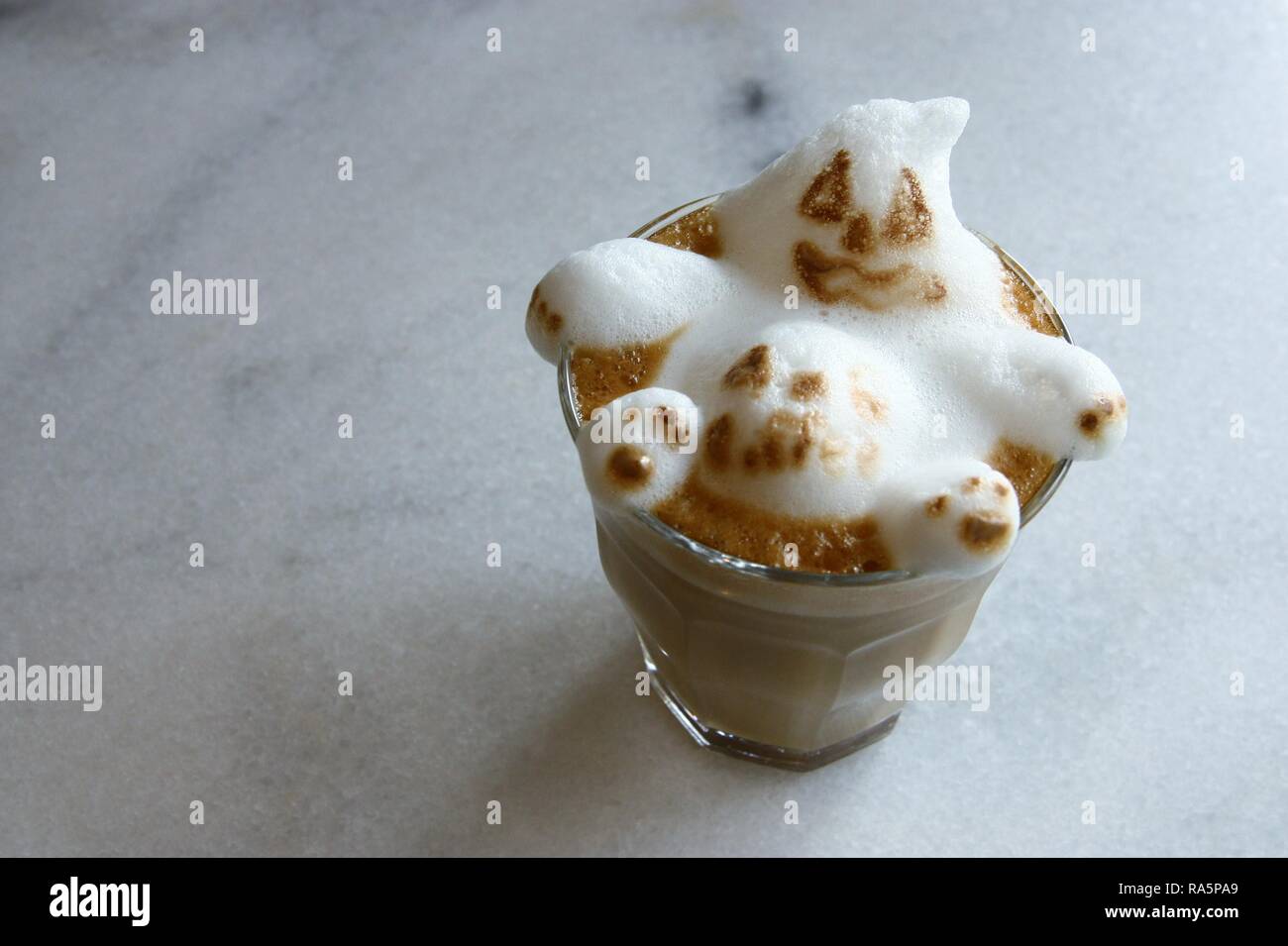 halloween latte art tutorial