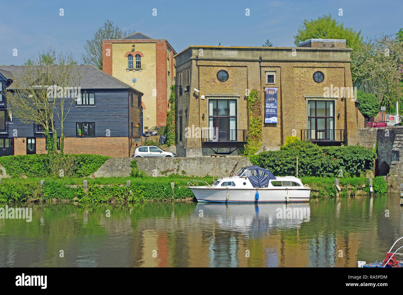 East Farleigh, River Medway, Kent Stock Photo Alamy