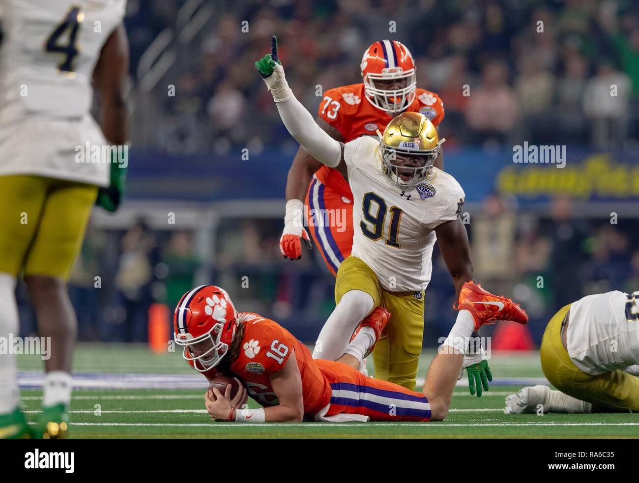 Photo: Chiefs Derrick Nnadi Celebrates Sacking Jaguars Trevor Lawrence -  KCP20230121159 