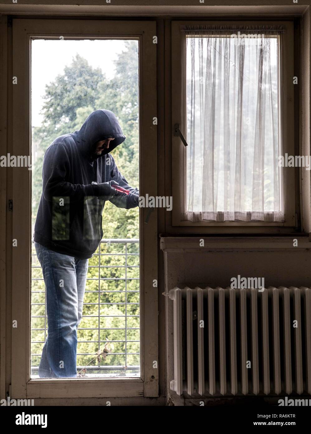 Perpetrator hires stock photography and images Alamy