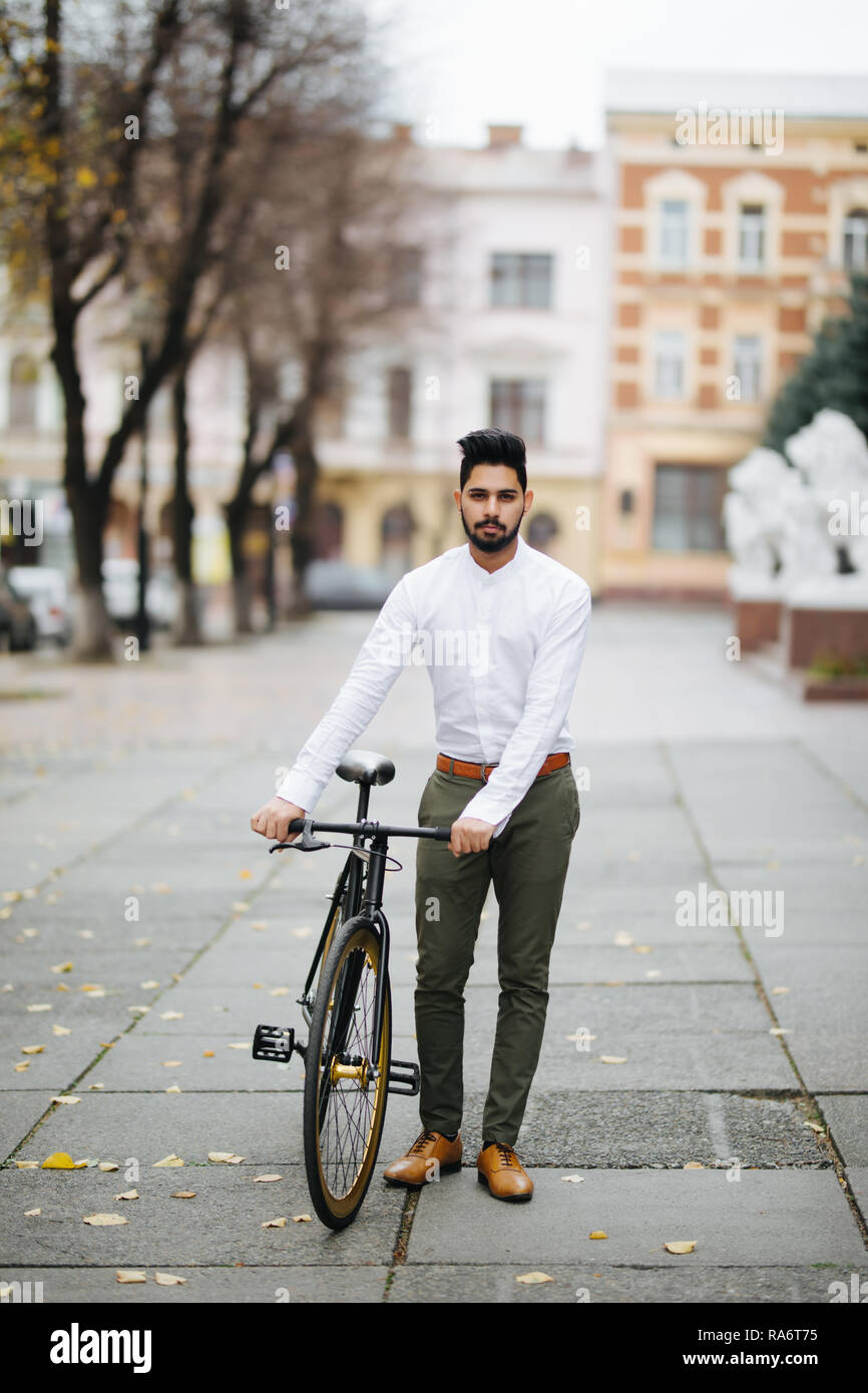 Indian male models hi-res stock photography and images - Alamy