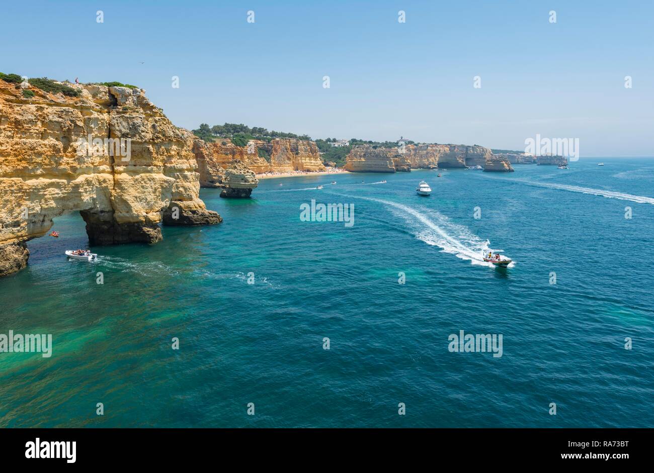 Recreational sea boats hi-res stock photography and images - Alamy