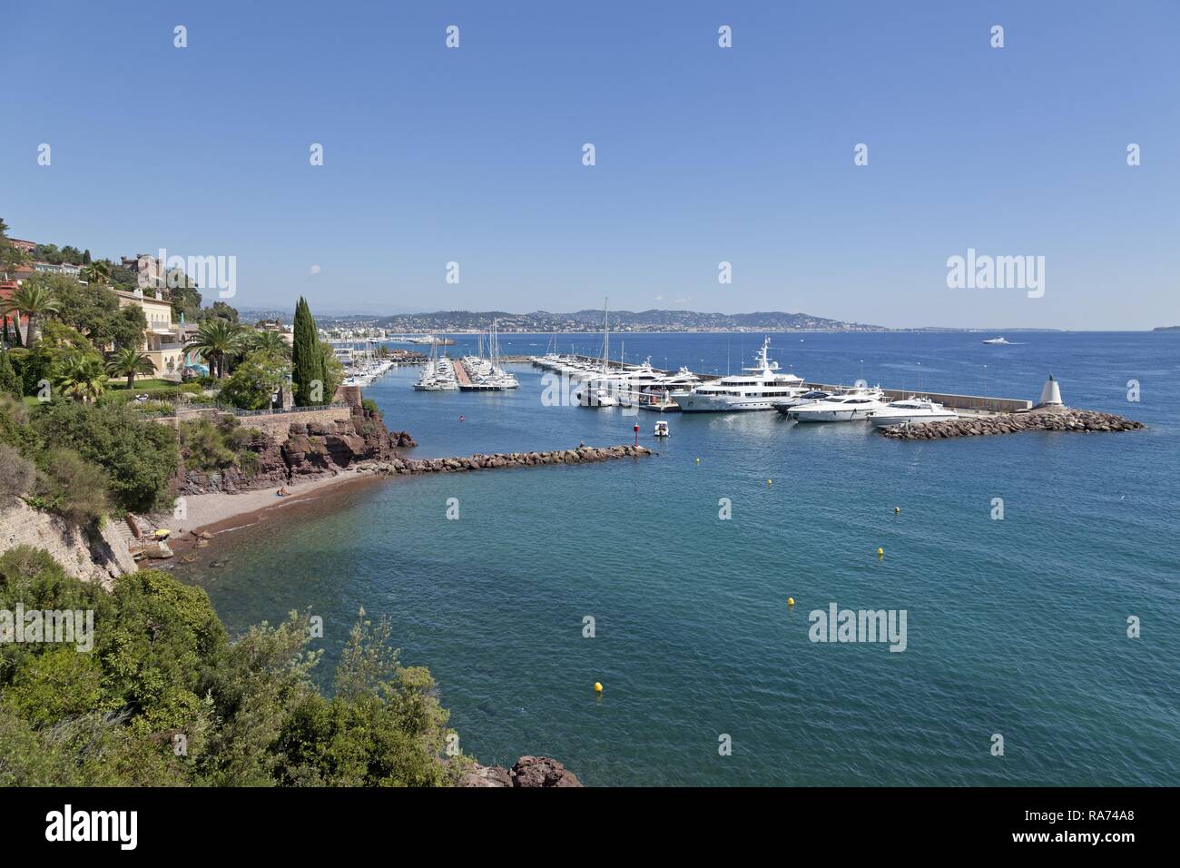 Marina, Théoule-sur-Mer, Département Alpes-Maritimes, Provence-Alpes-Côte d'Azur, France Stock Photo