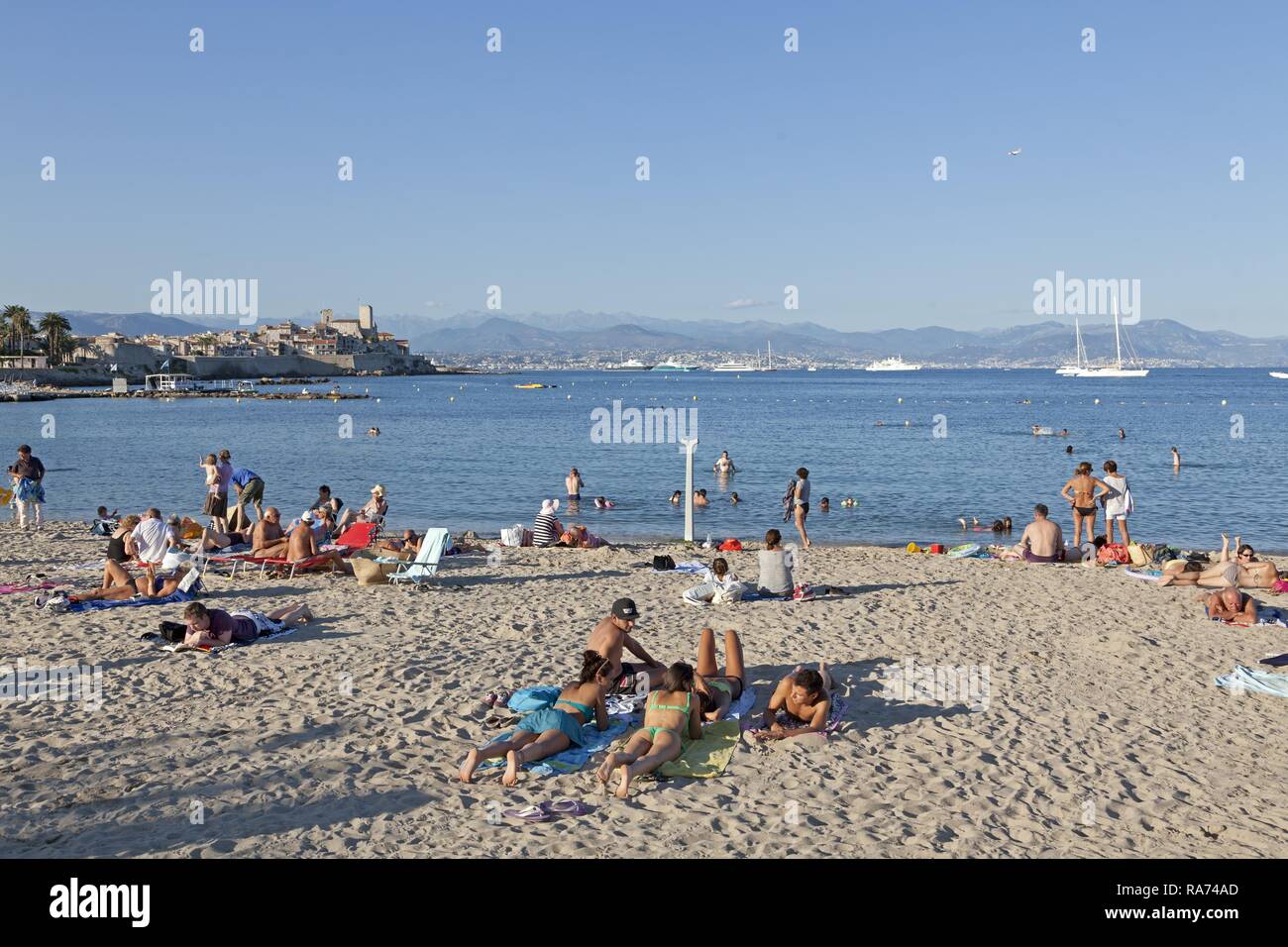 Beach, Antibes, Département Alpes-Maritimes, Provence-Alpes-Côte d’Azur, France Stock Photo