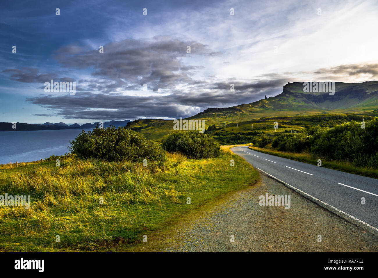 Mountain road isle of man hi-res stock photography and images - Alamy