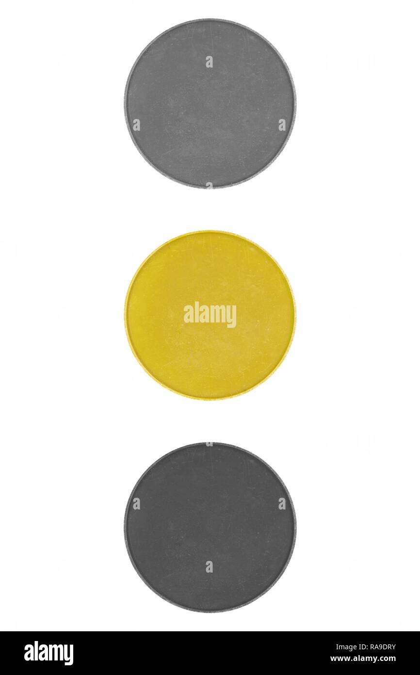 Traffic signal amber light meaning stop unless it appears after