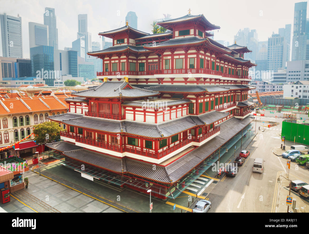 Buddha Tooth Relic temple in Singapore on a sunny day Stock Photo