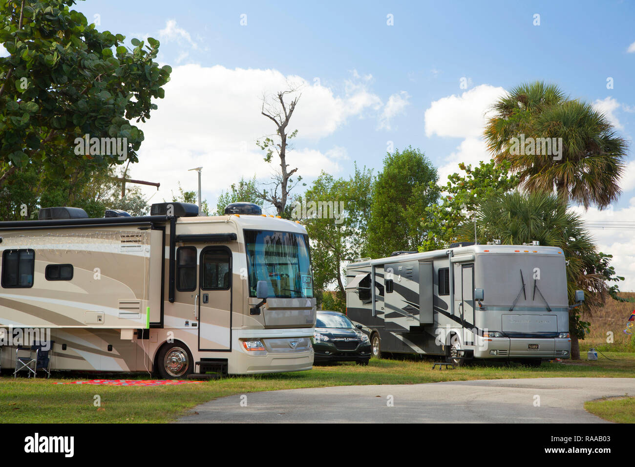 Motorhome in campground; Markham Park; Sunrise; Florida Stock Photo Alamy