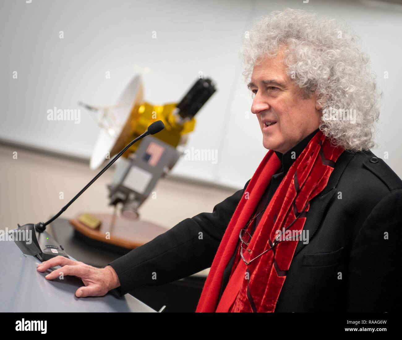 Brian May, lead guitarist of the rock band Queen and astrophysicist during a briefing prior to the expected flyby of Ultima Thule by the New Horizon spacecraft at Johns Hopkins University Applied Physics Laboratory December 31, 2018 in Laurel, Maryland. The flyby by the space probe occurred 6.5bn km (4bn miles) away, making it the most distant ever exploration of an object in our Solar System. Stock Photo
