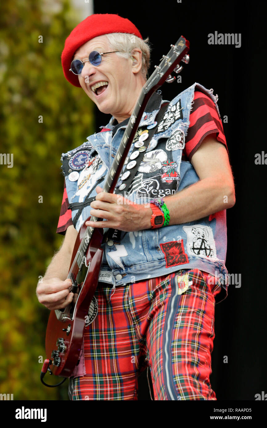 Captain Sensible Stock Photos & Captain Sensible Stock Images Alamy