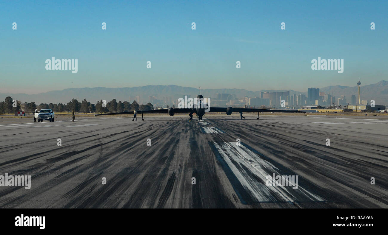 A Lockheed U2, assigned to Beale Air Force Base, Calif., prepares to