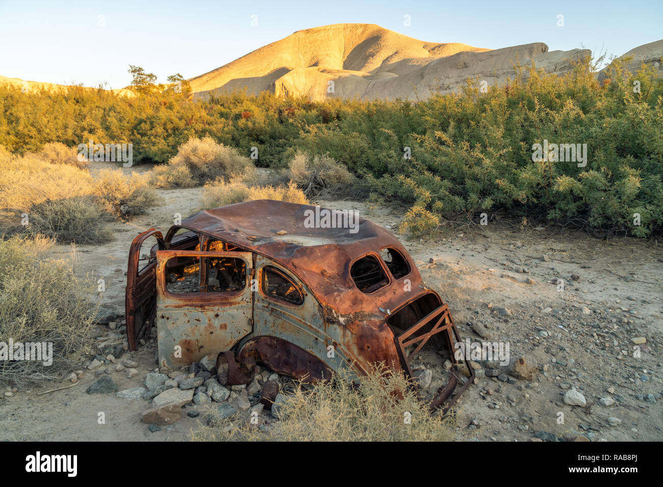 Rusted Abandond Car, Left in the Deserd, Willow Creek, China Ranch, Tecopa, California Stock Photo