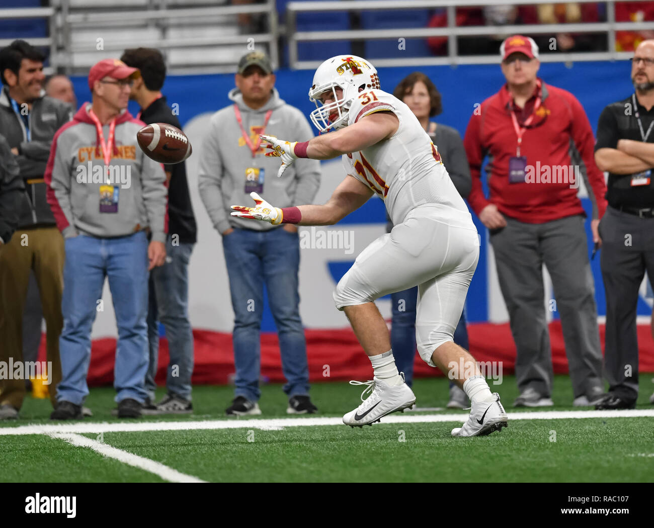 San Antonio Tx Usa 28th Dec 2018 Iowa State Tight End - 