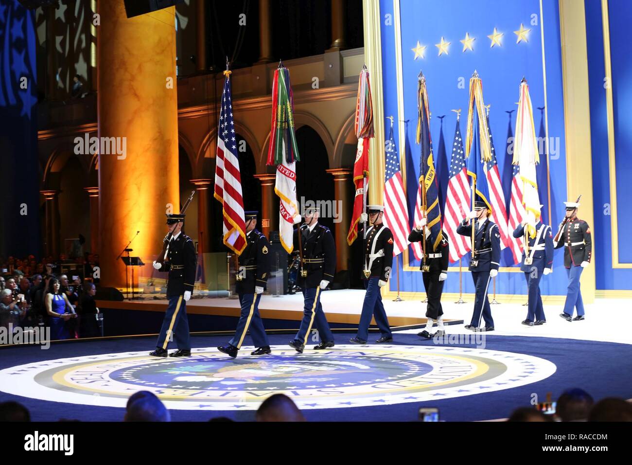 Salute to the branches of us military hires stock photography and