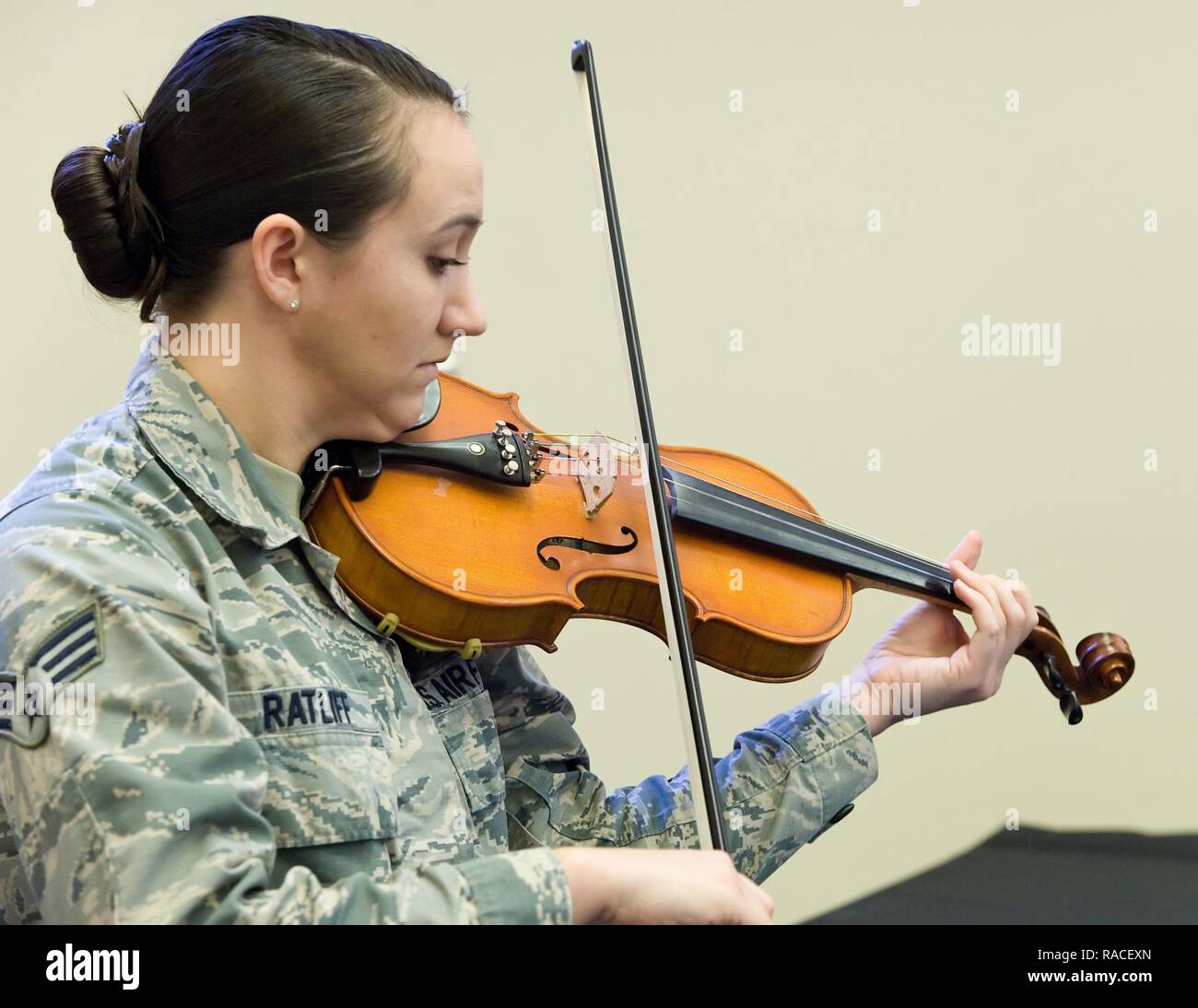 air force basse viola