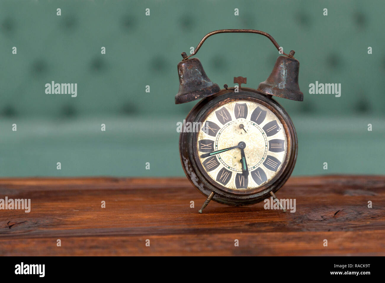 Beautiful alarm clock vintage hi-res stock photography and images - Alamy