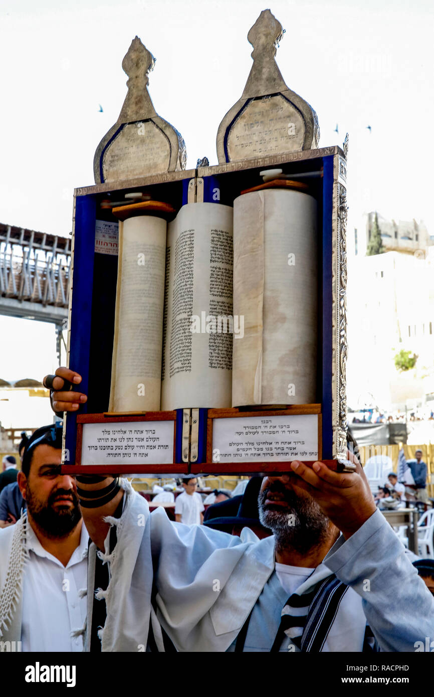 Bar Mitzvah at the Western Wall, Jerusalem, Israel, Middle East Stock