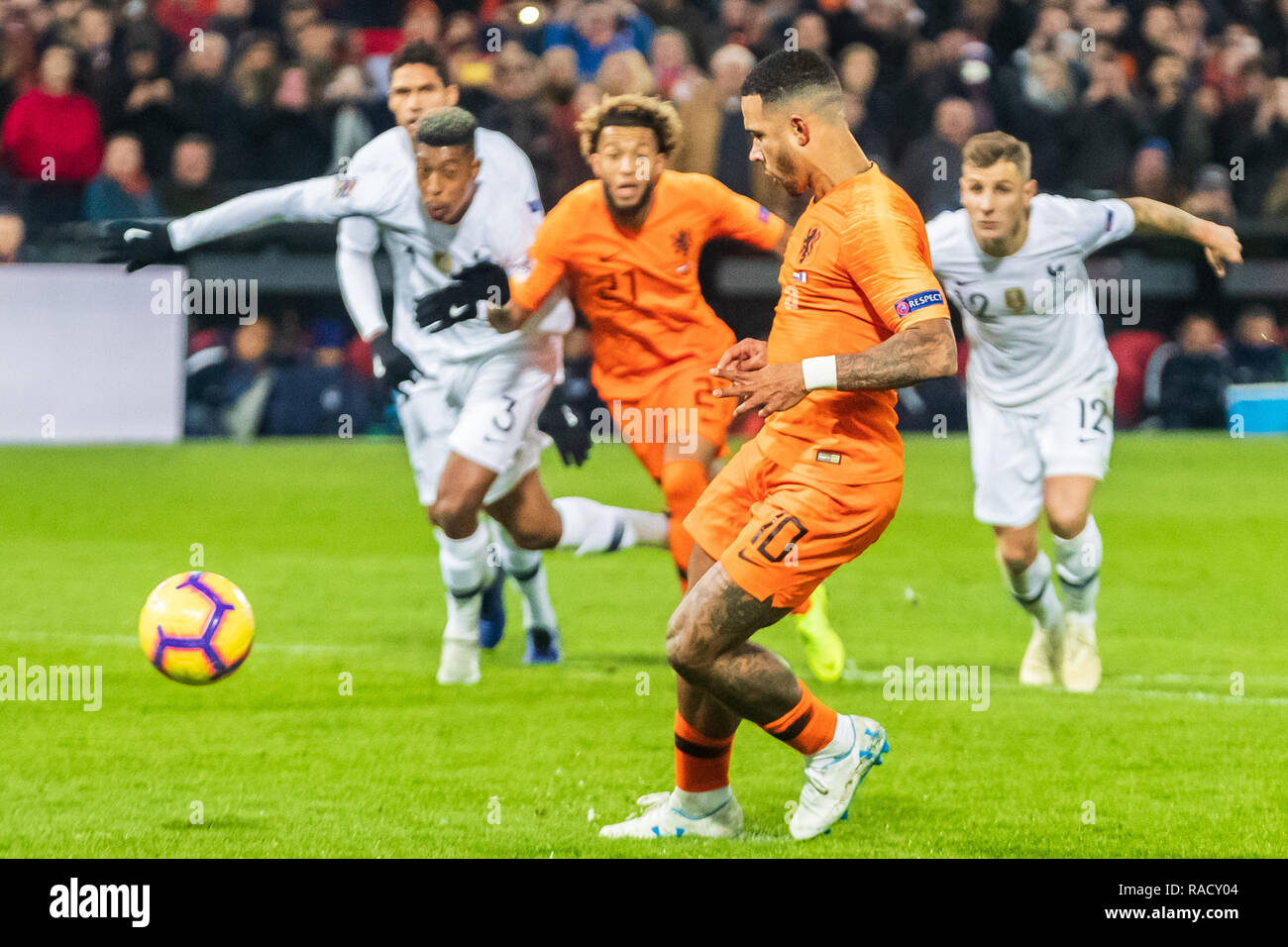Rotterdam, The Netherlands 16 november 2018 Soccer The Netherlands v France   L+R Memphis Depay (Netherlands) Stock Photo