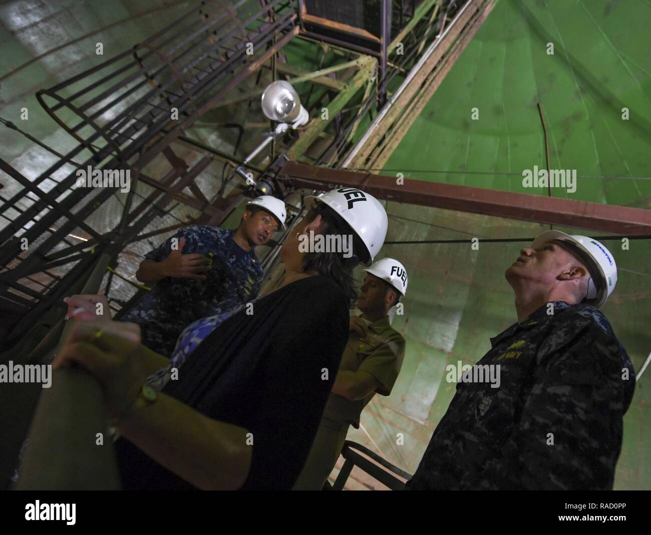 PEARL HARBOR (Jan. 24, 2017) Capt. Ken Epps, commandng officer of Naval