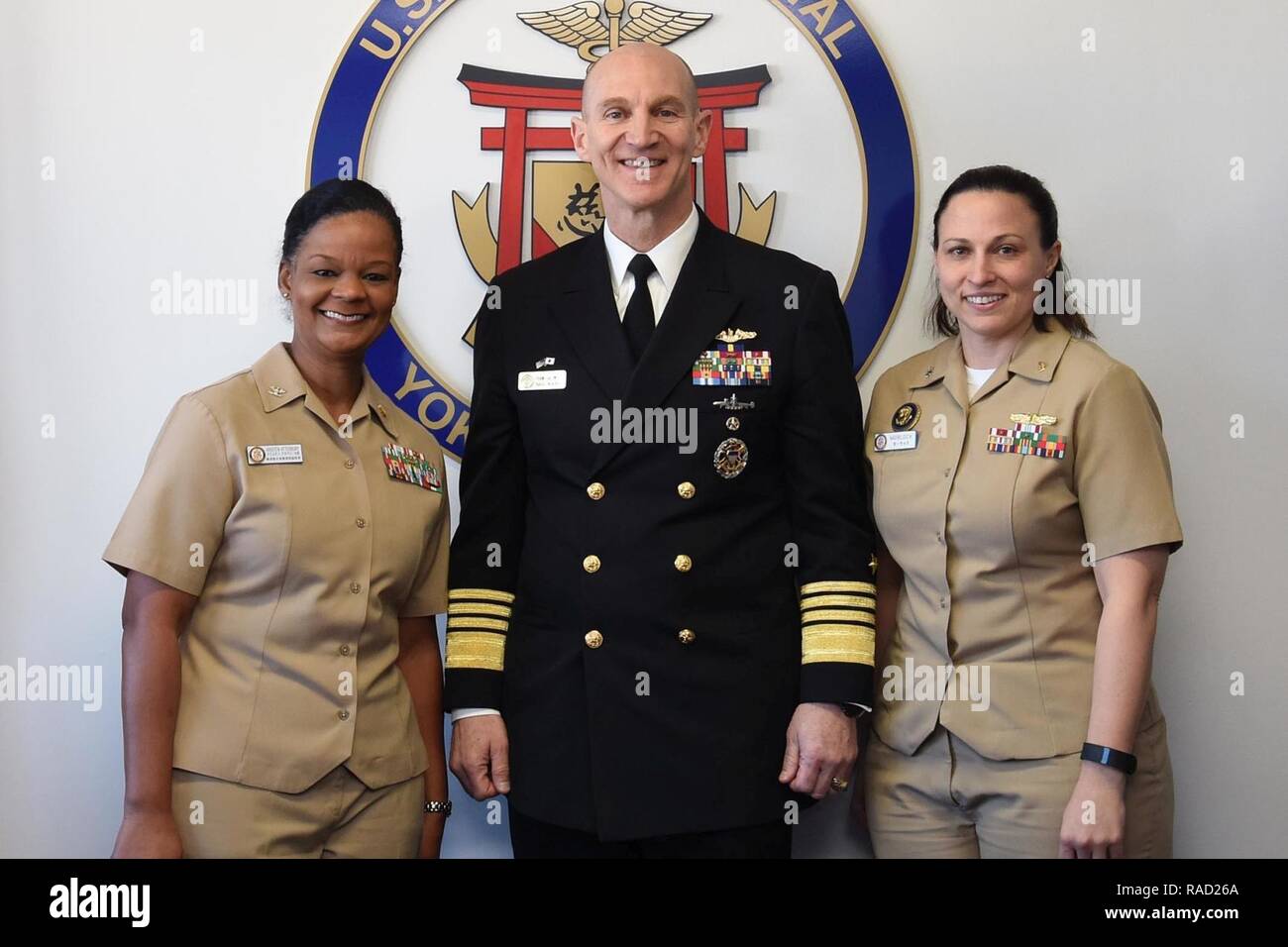 YOKOSUKA, Japan (Jan. 24, 2017) (Left to right) U.S. Naval Hospital