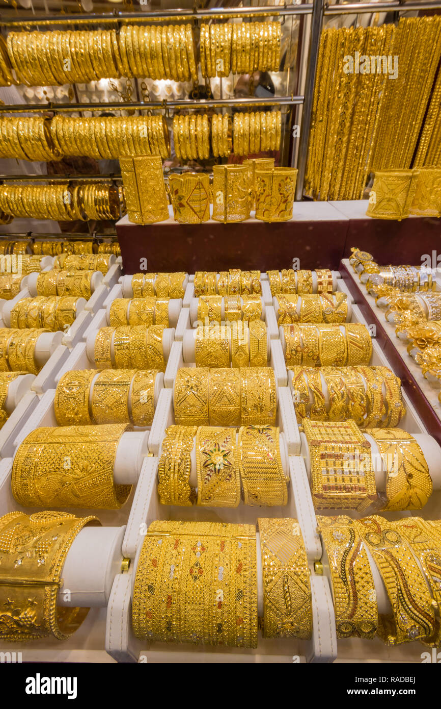 Fantastic and touristic Dubai gold souk in Deira Stock Photo