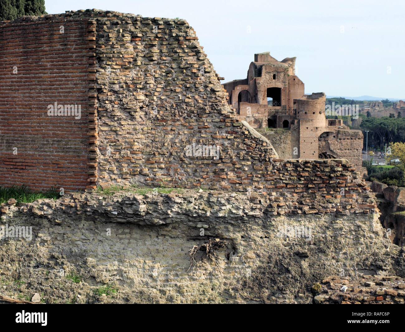 Ancient Roman Ruins Stock Photo - Alamy