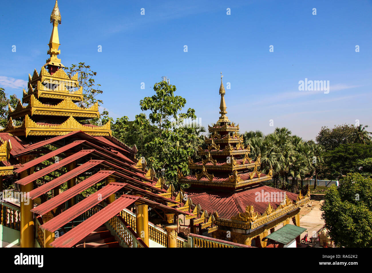 Shwemawdaw Pagoda, Bago, Myanmar (Burma) Stock Photo