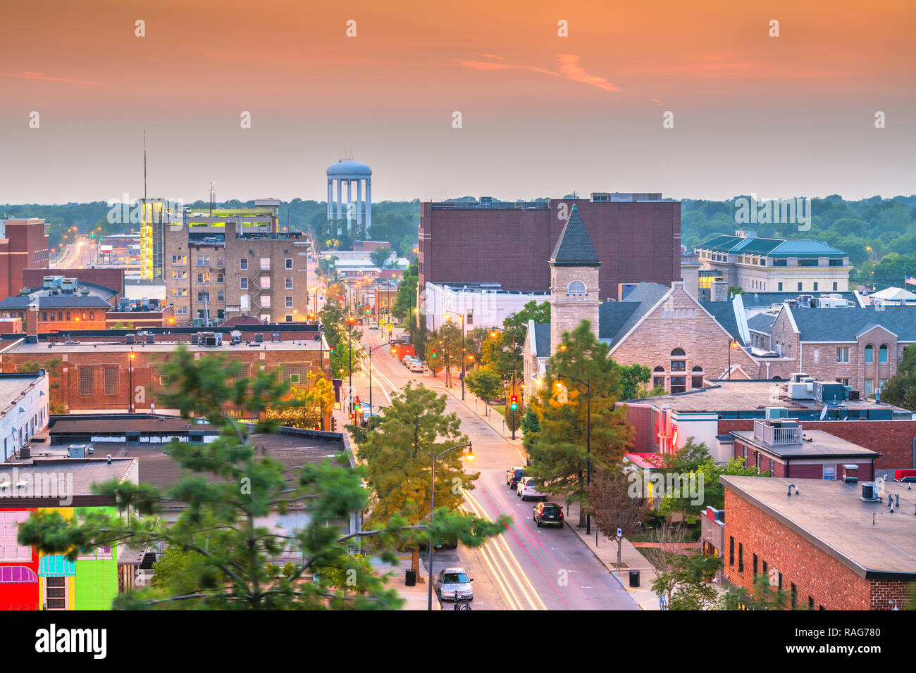 Columbia, Missouri, USA downtown city skyline at twilight. Stock Photo