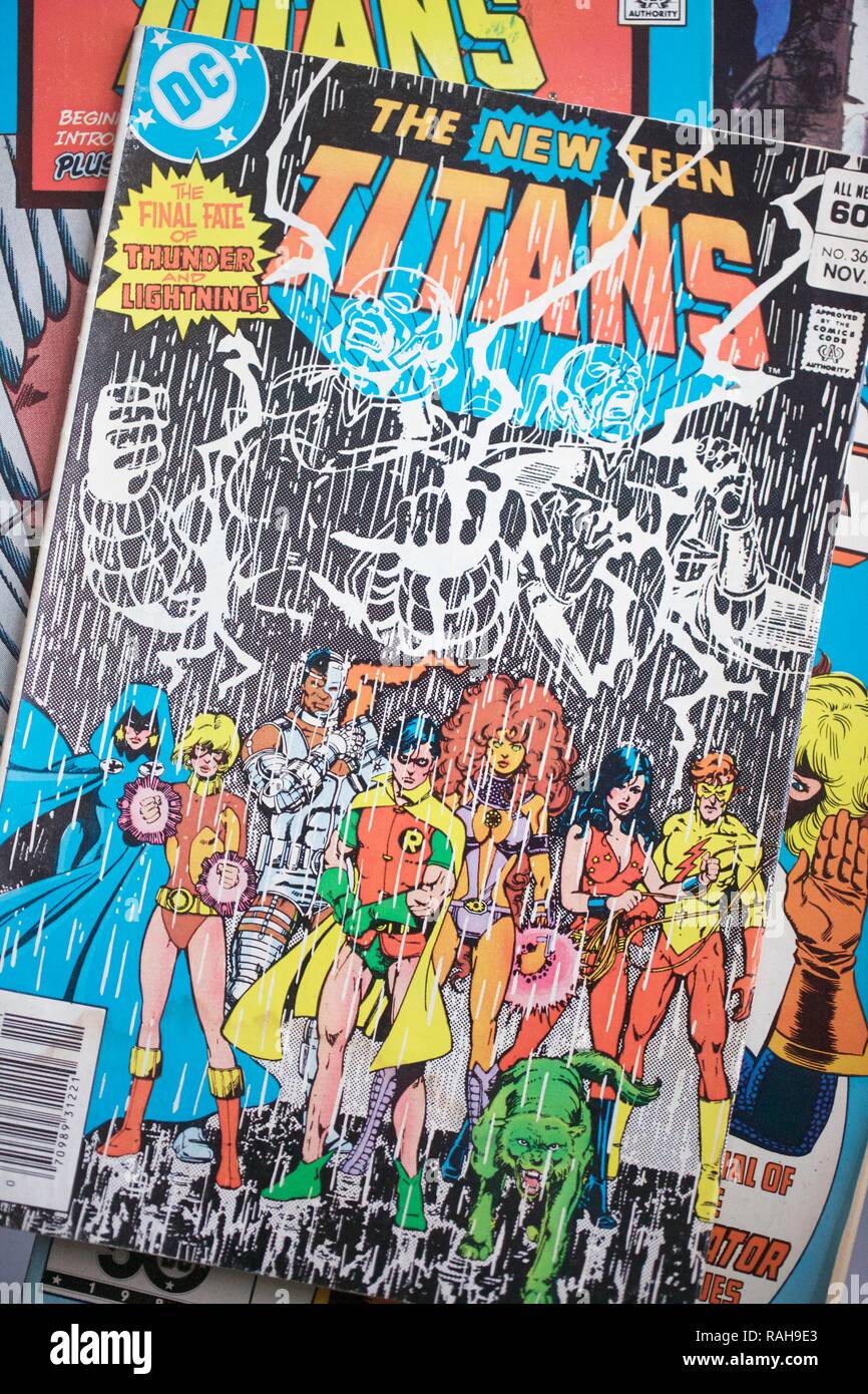 Superhero Comic Books High Resolution Stock Photography And Images Alamy