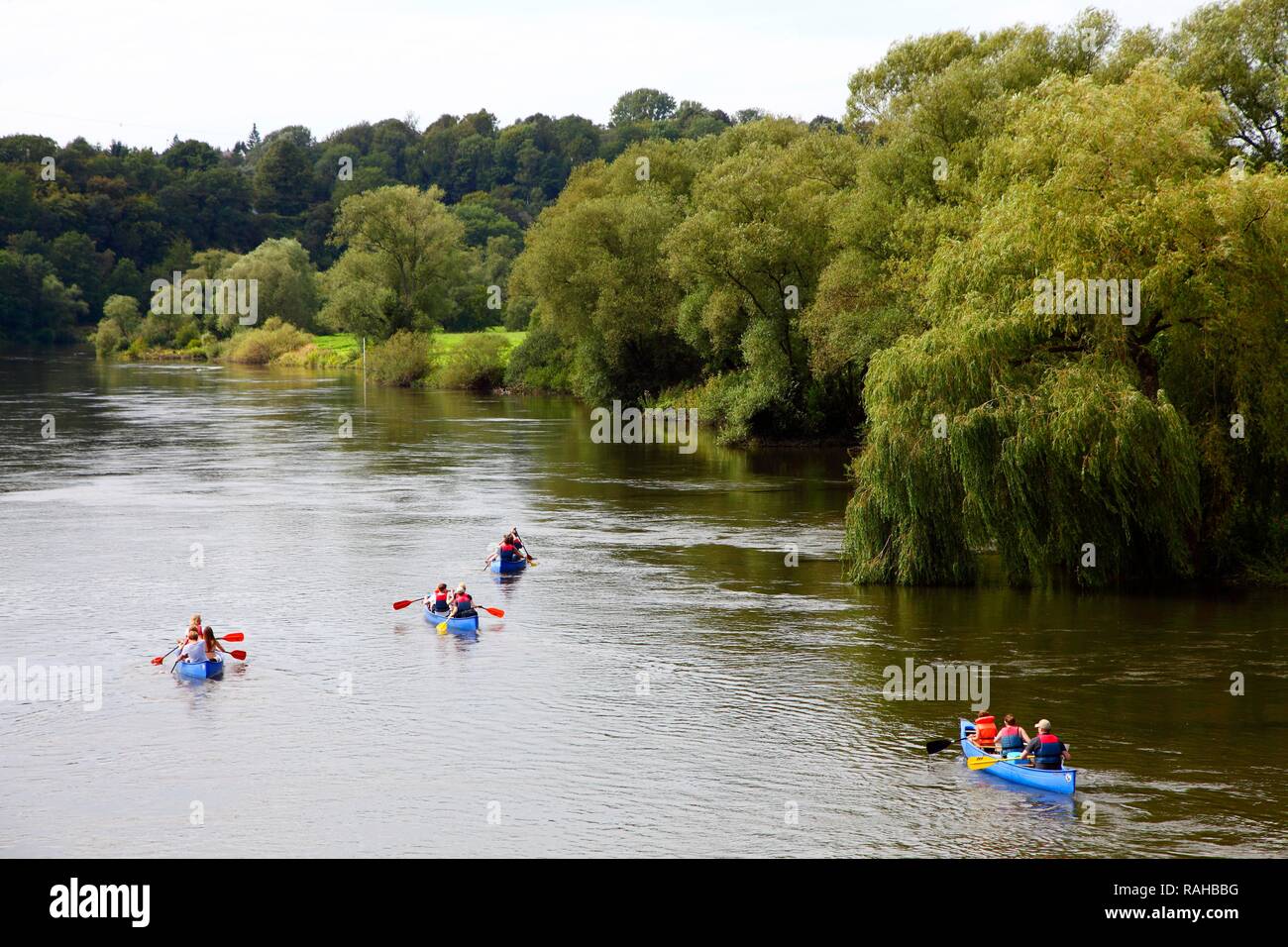 Canoes on the Ruhr river between Essen and Bochum, organised canoe trip, Essen, North Rhine-Westphalia Stock Photo