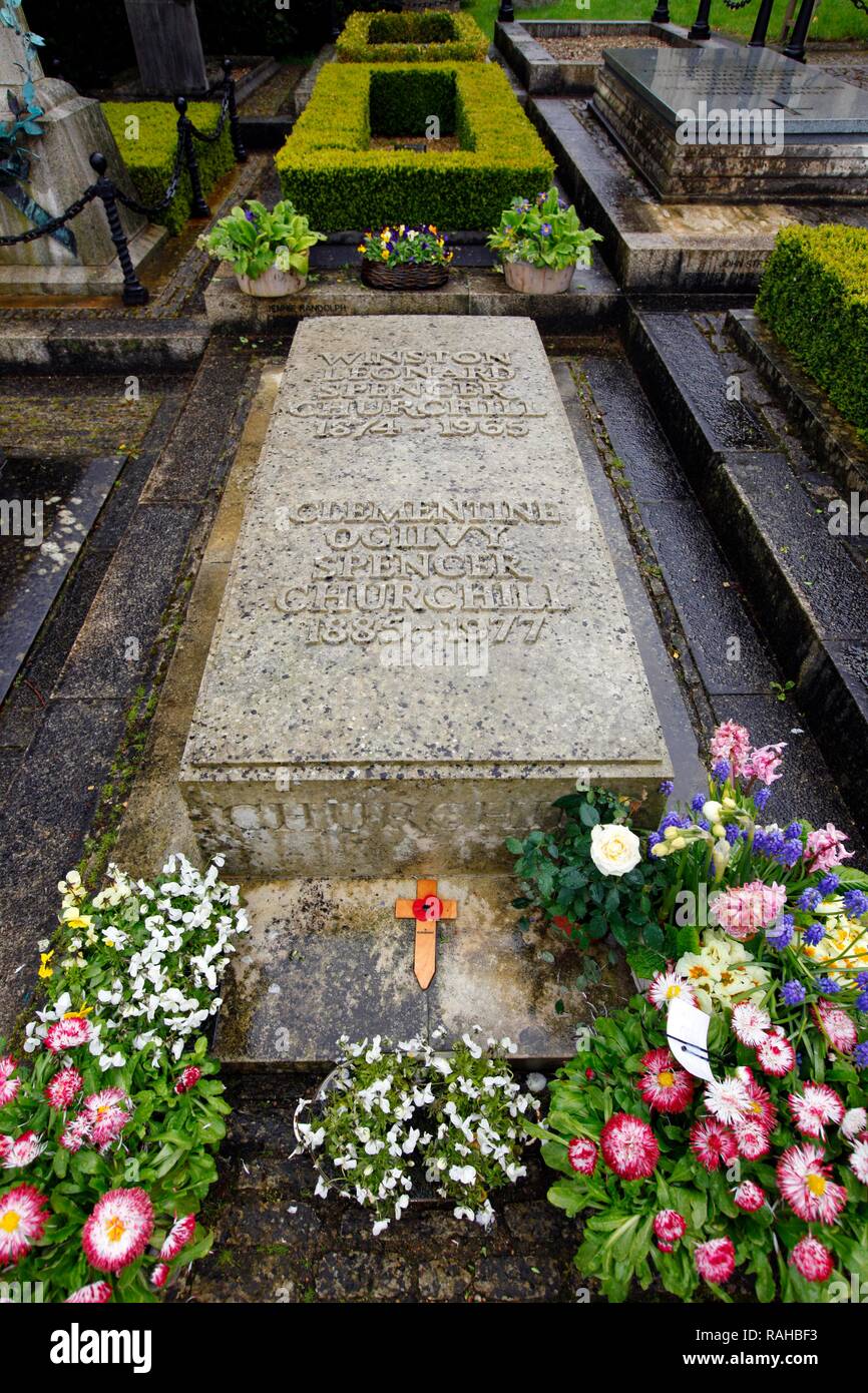 Grave of Winston Churchill at the Church of Bladen, Burford