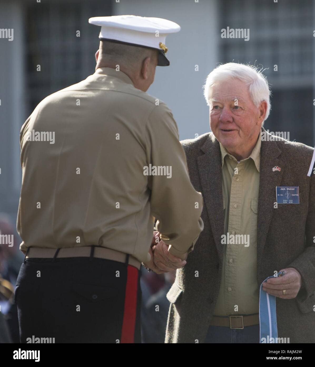 Jack Shelver A Korean War Veteran Shakes U S Marine Corps Maj