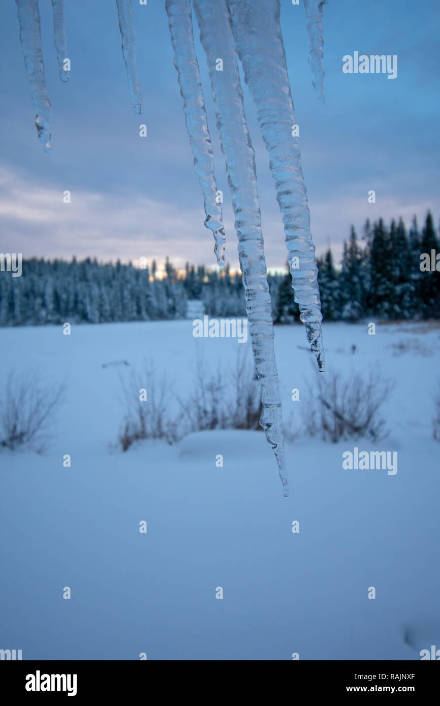 Ice beginning to melt hi-res stock photography and images - Alamy