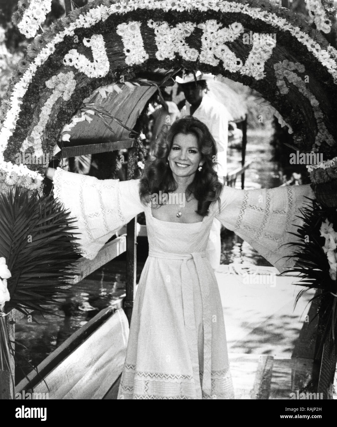 Publicity photo of Vikki Carr,  1975    File Reference # 33636 962THA Stock Photo