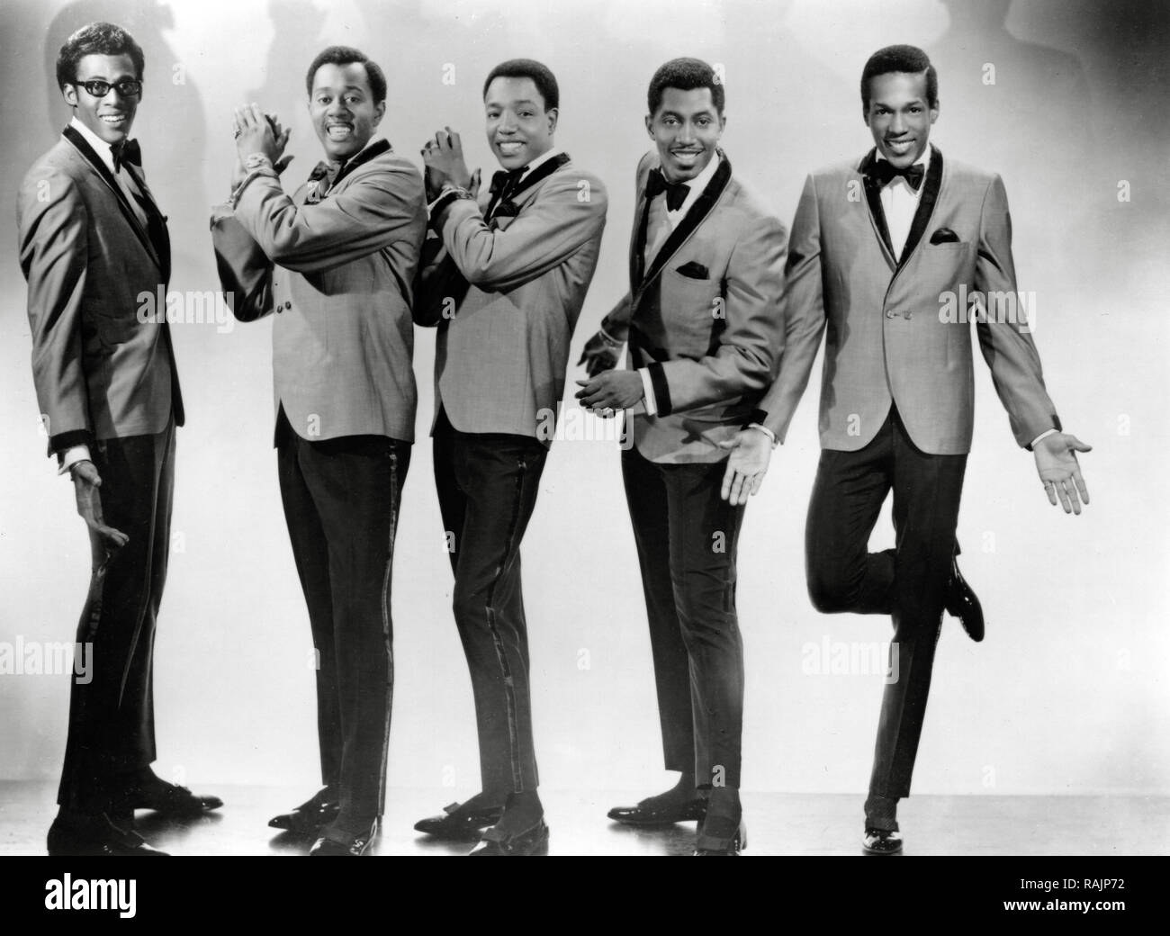 Publicity photo of The Temptations,  circa 1965    File Reference # 33636 999THA Stock Photo