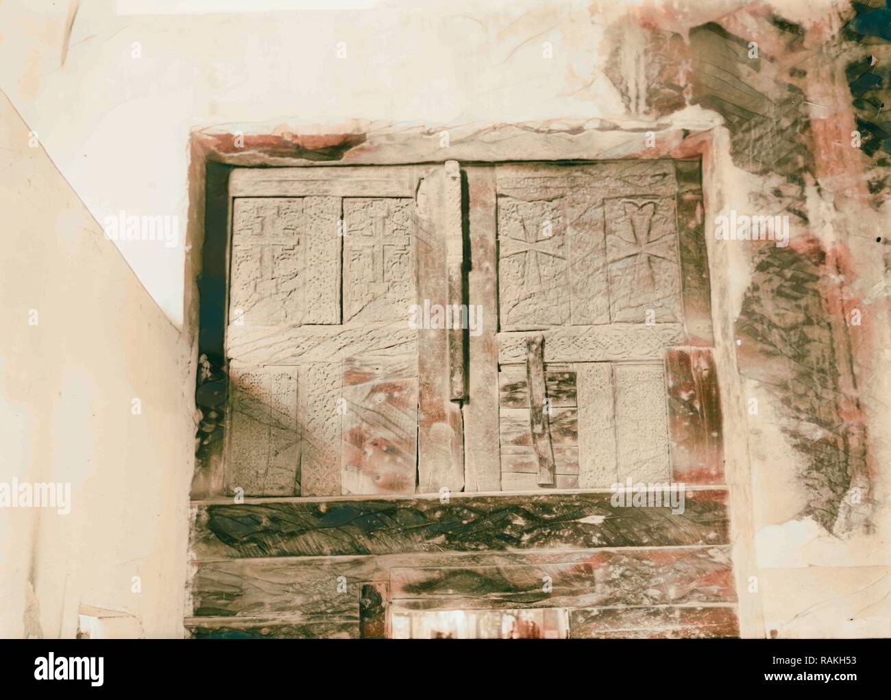 Church nativity bethlehem door hi-res stock photography and images - Alamy