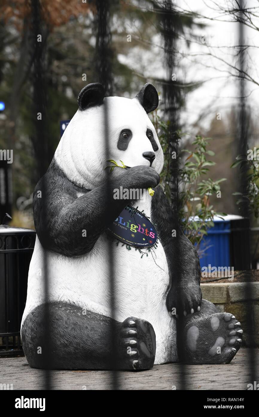 Washington, USA. 2nd Jan, 2019. Photo taken on Jan. 2, 2019 shows a panda  sculpture through the closed gate of the Smithsonian National Zoo in  Washington, DC, the United States. As the