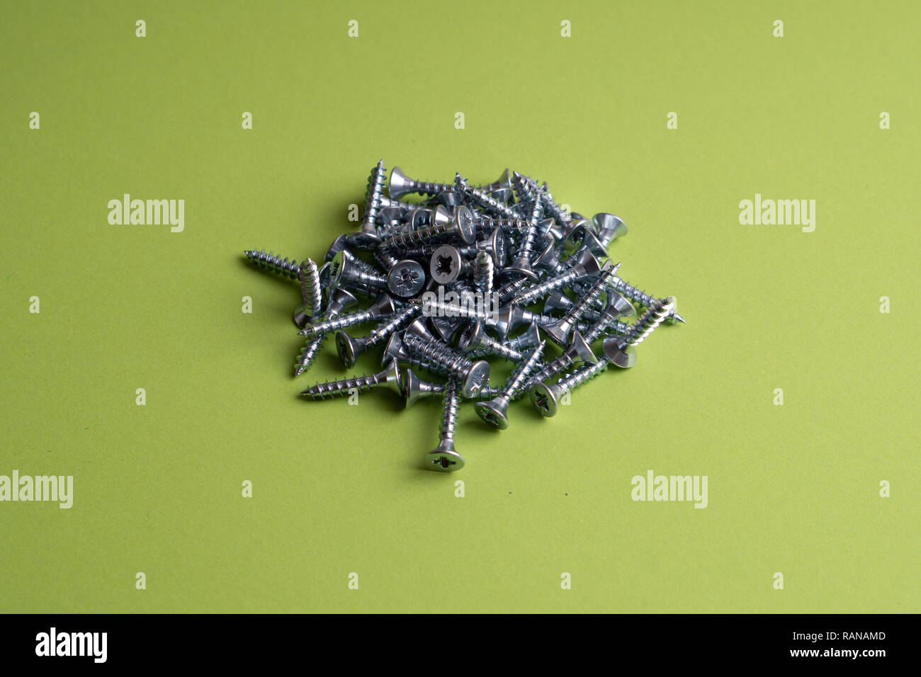 Self tapping screws hires stock photography and images Alamy