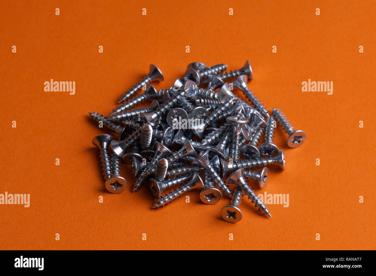 Selftapping Screws Perfect for Metal, Plastic and Wood Work Stock