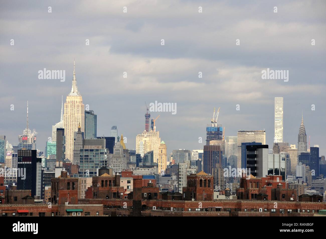 New York Skyline from Brooklyn Bridge Stock Photo - Alamy
