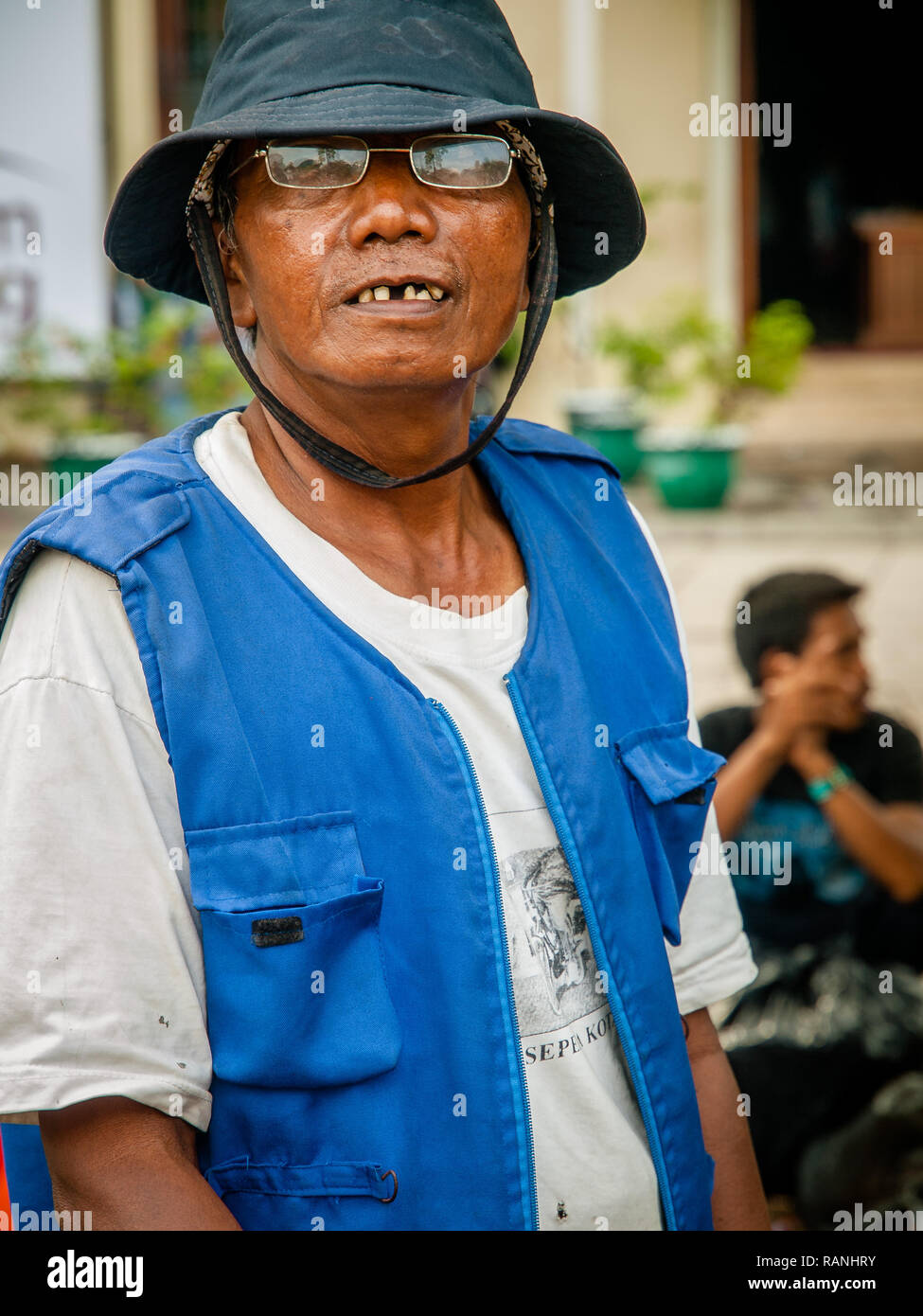 Indonesian hat hi-res stock photography and images - Page 2 - Alamy