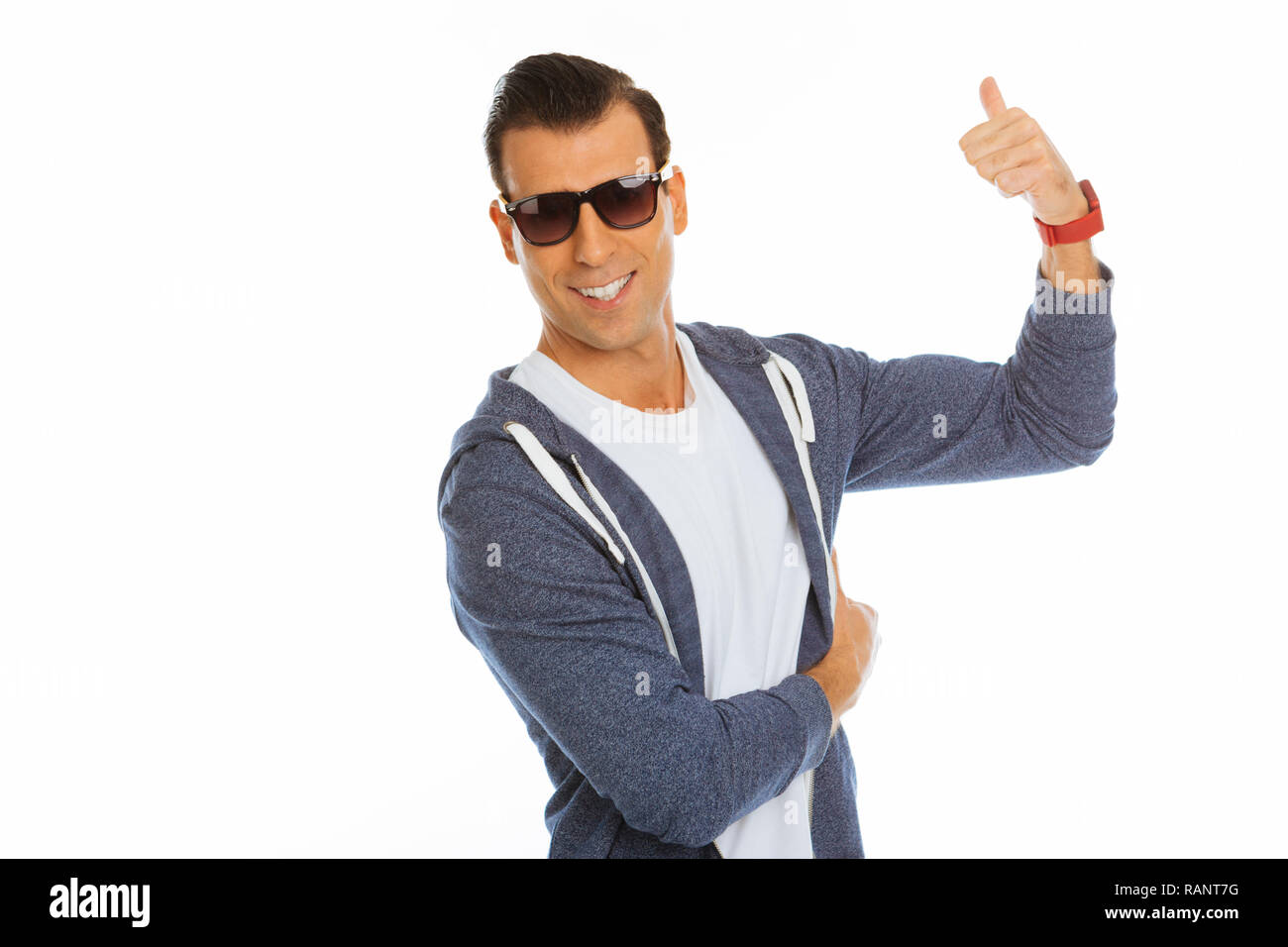 Nice gesture. Парень показывает класс. Nice gesture. Man city состав. Рука показывает класс.