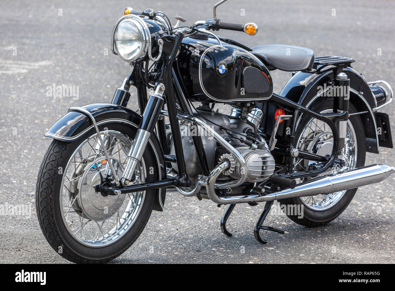 Bmw r60 hi-res stock photography and images - Alamy